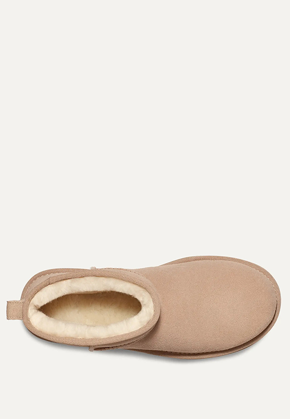 BUTY CLASSIC ULTRA MINI PLATFOFM BEŻOWE