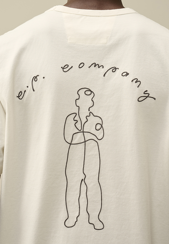T-SHIRT Z HAFTOWANĄ GRAFIKĄ BIAŁY