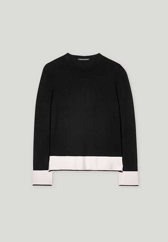 SWETER Z KONTRASTOWYMI AKCENTAMI CZARNY