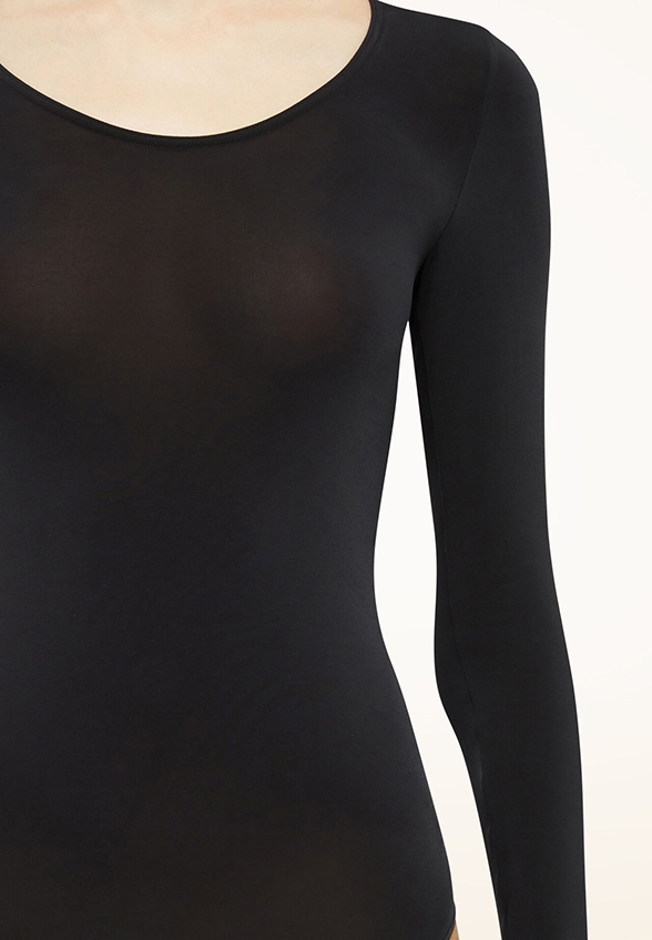 BODY BUENOS AIRES STRING CZARNE