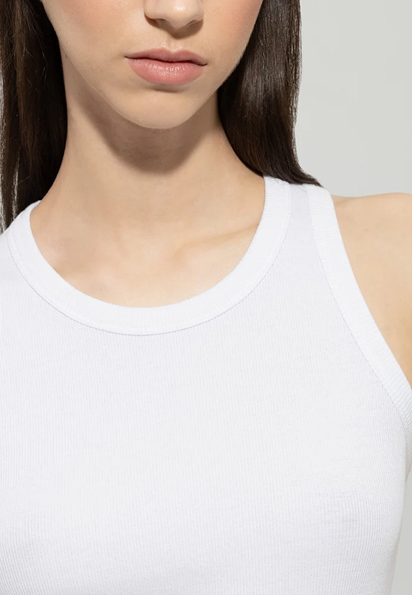 TANK TOP O ELASTYCZNEJ FORMIE BIAŁY