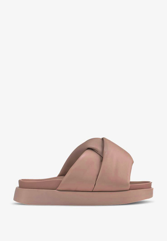 KLAPKI SOFT CROSSED MOCHA MOUSSE