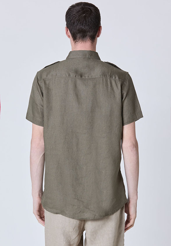 KOSZULA LNIANA W MILITARNYM STYLU KHAKI