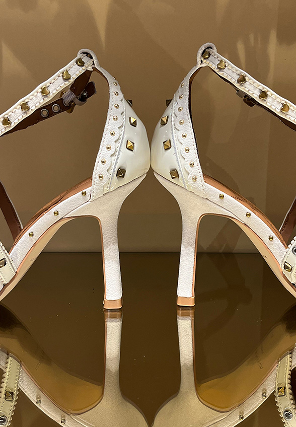 SANDAŁY MINI BOW EYELET KREMOWE