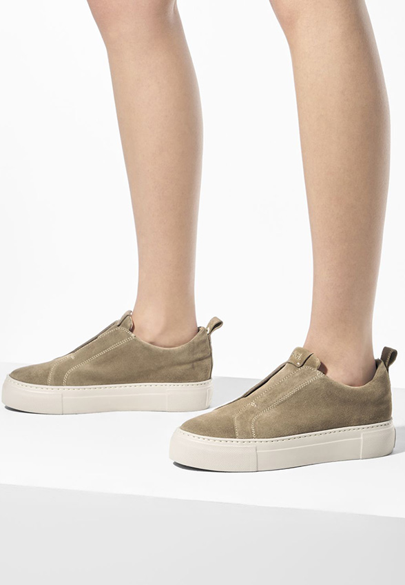 SNEAKERSY CLEMENTINA SLIP-ON JASNO BRĄZOWE