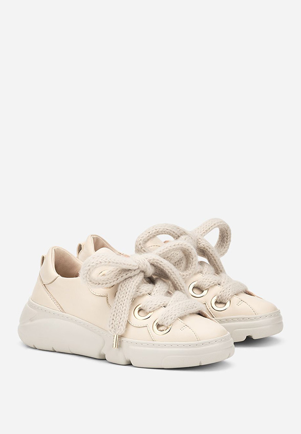 SNEAKERSY SOFT BUBBLE ZE SKÓRY JAGNIĘCEJ KREMOWE