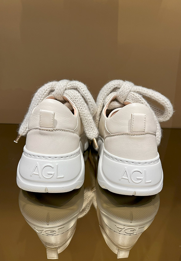 SNEAKERSY SOFT BUBBLE ZE SKÓRY JAGNIĘCEJ KREMOWE