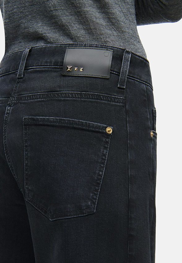SPODNIE JEANSOWE ORIA O-SHAPE CZARNE