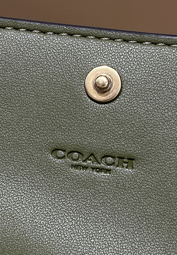 PORTFEL SKÓRZANY MILA SMALL FLAP OLIWKOWY