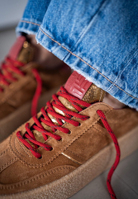SNEAKERSY BAZAR Z ZAMSZOWEJ SKÓRY KONIAKOWY BRĄZ
