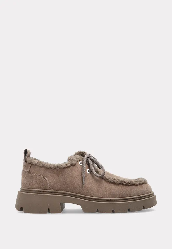 LOAFERSY MOCABEE CURLY TAUPE