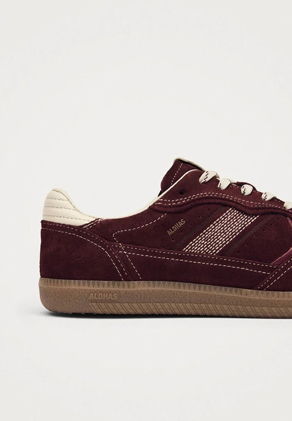 SNEAKERSY TB.490 RIFE Z ZAMSZOWEJ SKÓRY BORDOWE