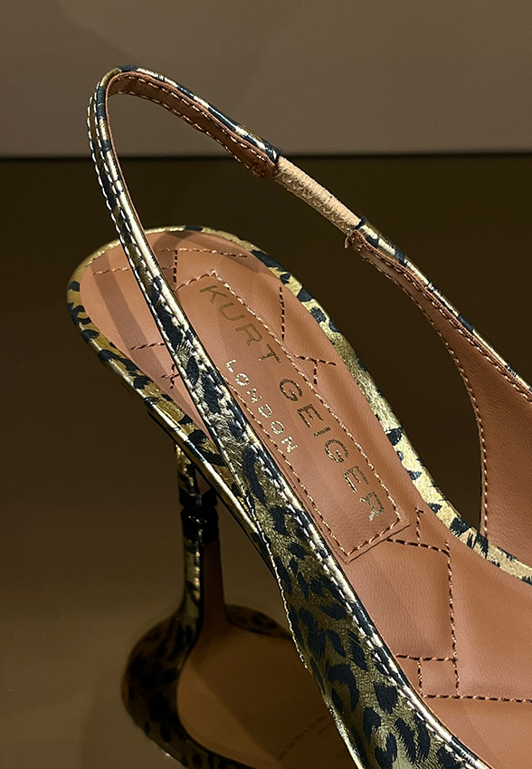 SZPILKI BELGRAVIA SLING BACK W PANTERKĘ ZŁOTE