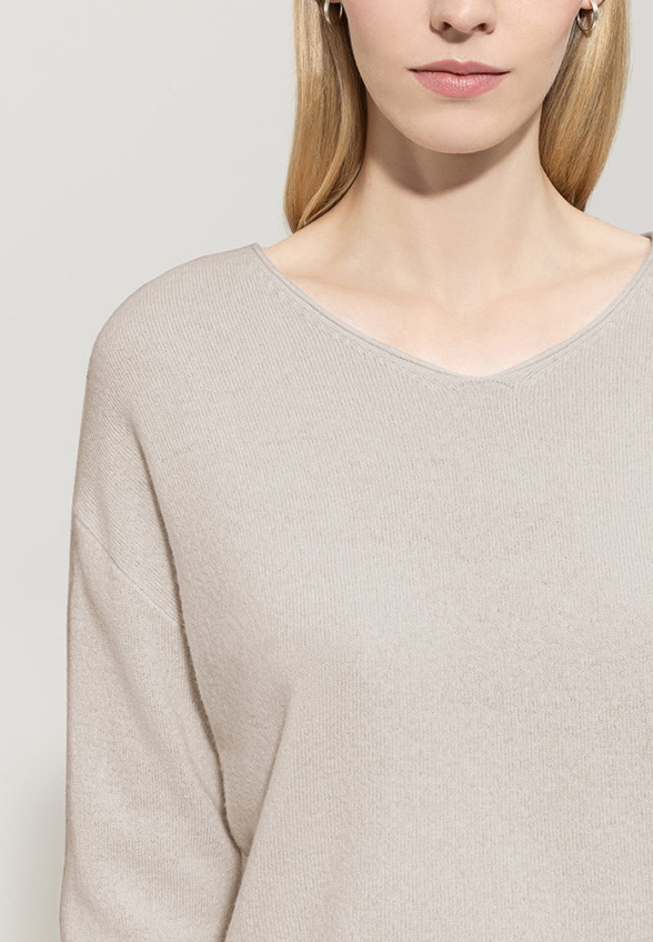 SWETER KASZMIROWY JASNO-SZARY