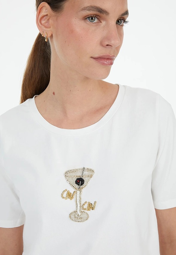 T-SHIRT Z PERŁOWĄ APLIKACJĄ BIAŁY