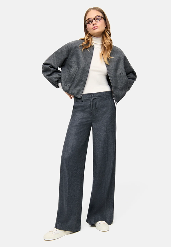 SPODNIE ADRIENNE WIDE-FIT SZARE