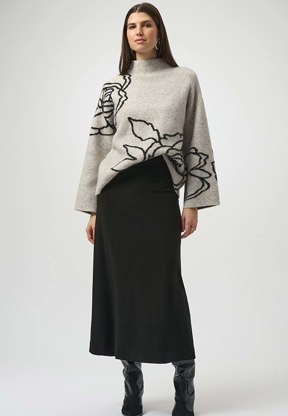 SWETER Z KWIATOWYM WZOREM SZARY
