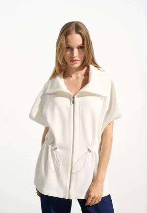 BLUZA Z TROCZKIEM W PASIE KREMOWA