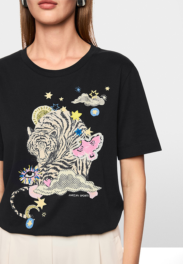 T-SHIRT Z APLIKACJAMI CZARNY