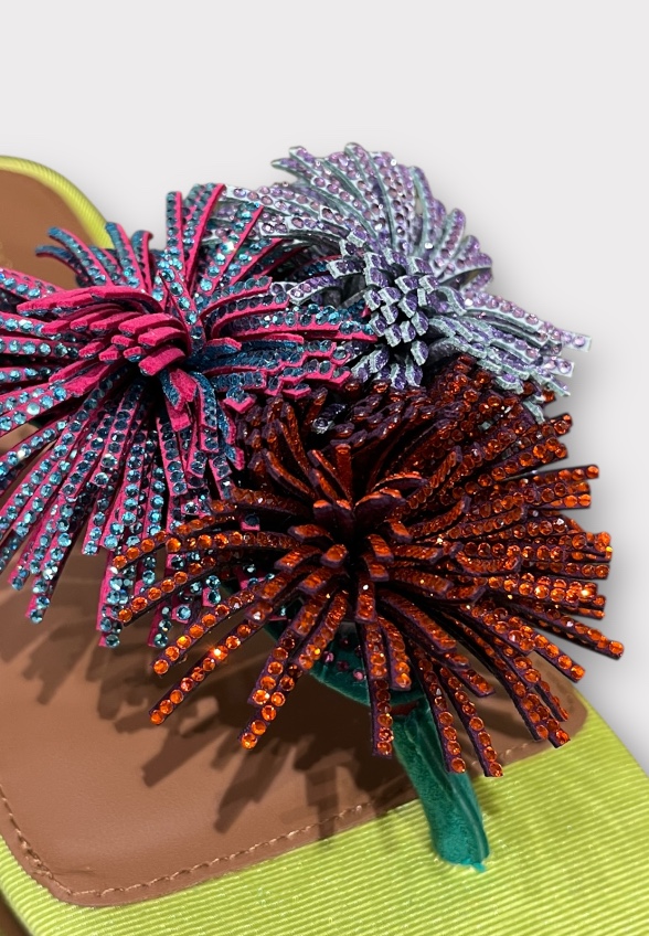 KLAPKI POM POM T-BAR CYTRYNOWE
