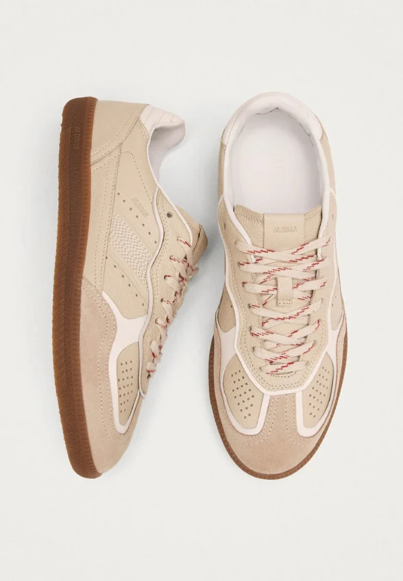 SNEAKERSY TB.490 RIFE SKÓRZANE KREMOWE