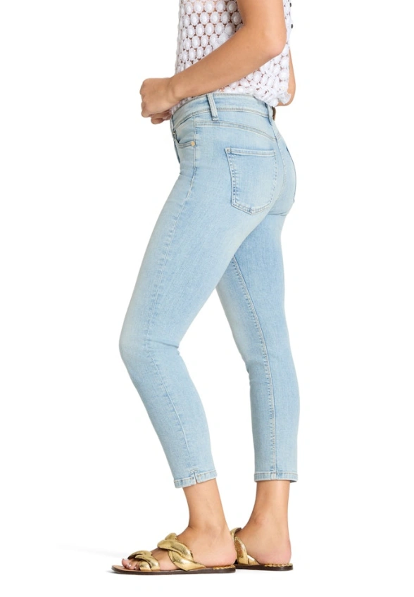SPODNIE JEANSOWE PIPER SHORT SLIM-FIT JASNY NIEBIESKI