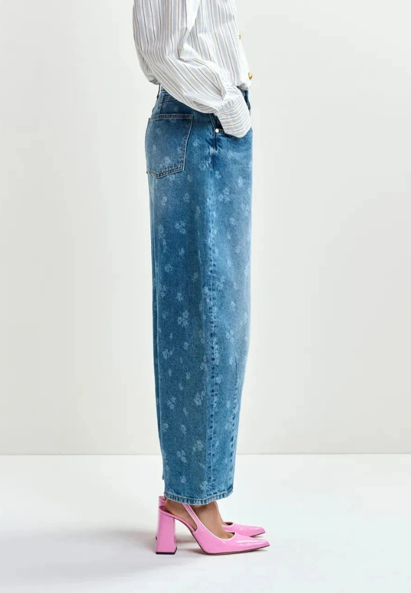 SPODNIE JEANSOWE BARREL-LEG CROPPED NIEBIESKIE