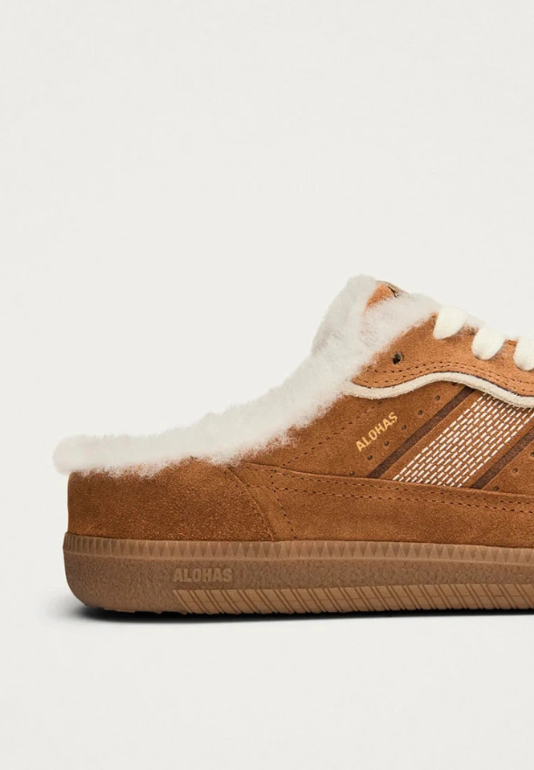 MULE TB.490 FURRY TAN MIODOWY BRĄZ