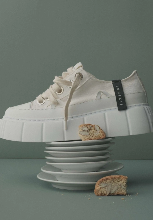 SNEAKERSY MATILDA CANVAS LOW KREMOWE