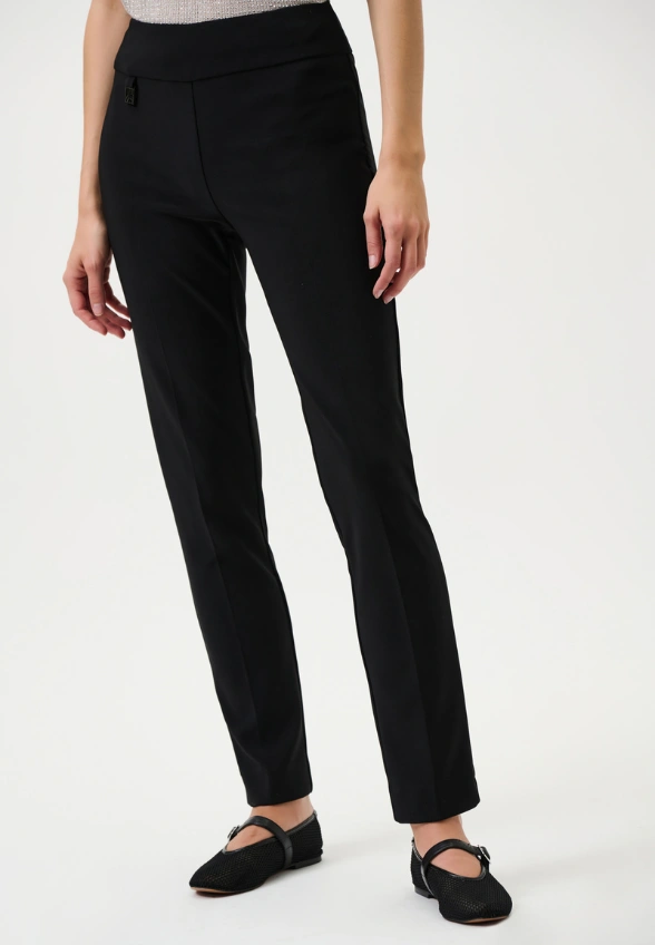 SPODNIE SLIM-FIT CZARNE
