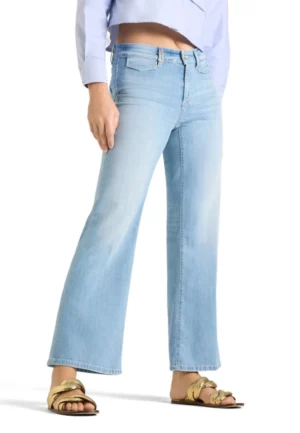 SPODNIE JEANSOWE FABIENNE POCKET CROPPE JASNO-NIEBIESKIE