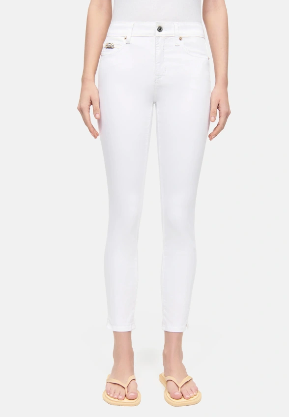SPODNIE JEANSY PIPER SHORT BIAŁE