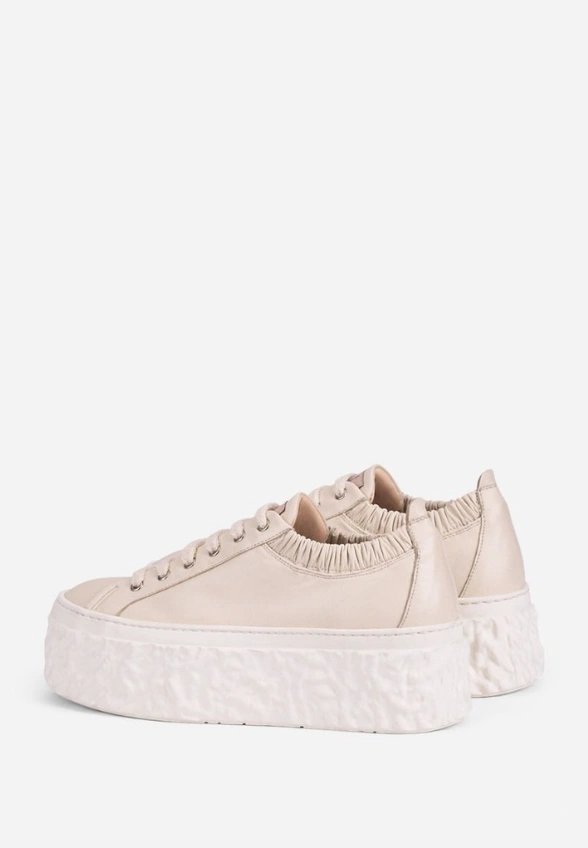 SNEAKERSY SKÓRZANE MAGMA KREMOWE