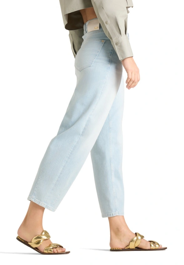SPODNIE JEANSOWE ELIN O-SHAPE JASNO-NIEBIESKIE