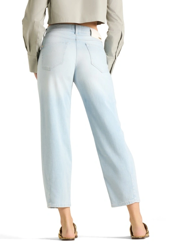 SPODNIE JEANSOWE ELIN O-SHAPE JASNO-NIEBIESKIE