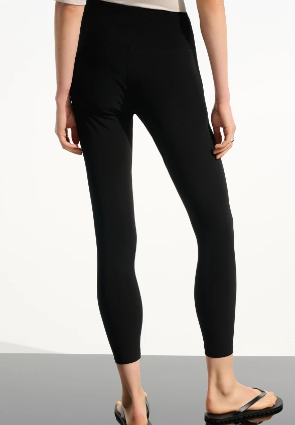 LEGGINSY Z WYSOKIM STANEM CZARNE