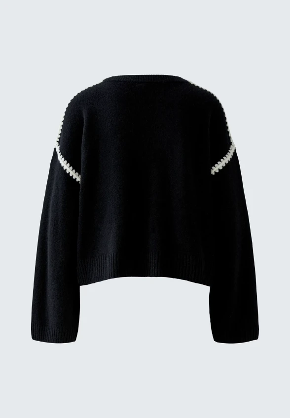 SWETER DZIANINOWY Z MIESZANKI WEŁNY CZARNY