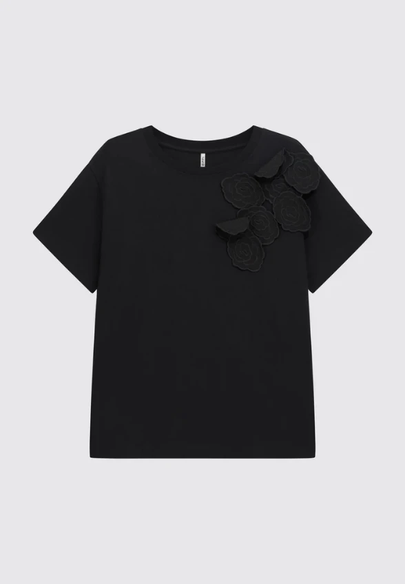 T-SHIRT Z KWIATOWĄ APLIKACJĄ CZARNY