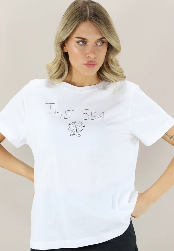 T-SHIRT Z LETNIM PRINTEM BIAŁY