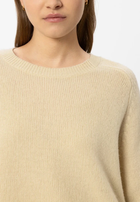 SWETER Z WEŁNY I KASZMIRU MAŚLANY