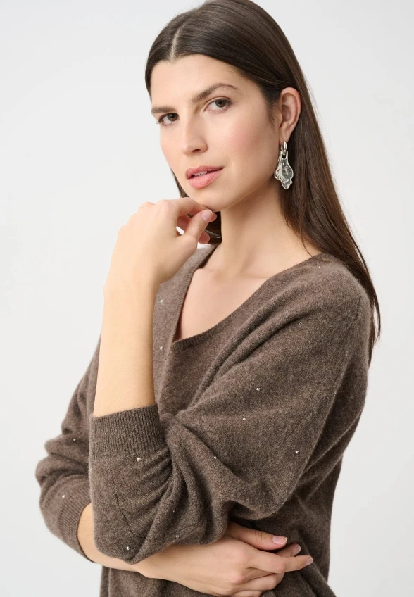 SWETER W STYLU BOXY KASZMIROWY MOCHA