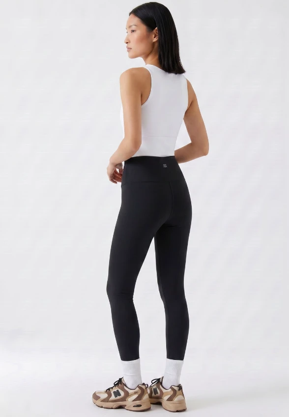 LEGINSY SPORTOWE CZARNE