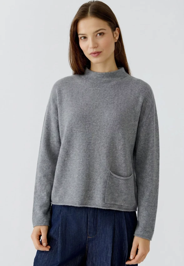 SWETER DZIANINOWY Z KIESZONKĄ SZARY