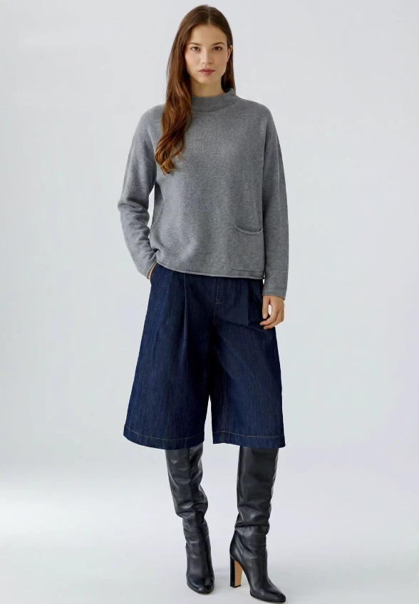 SWETER DZIANINOWY Z KIESZONKĄ SZARY