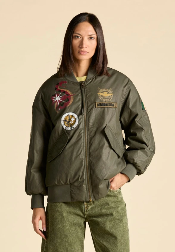 KURTKA BOMBER Z PRINTEM KHAKI