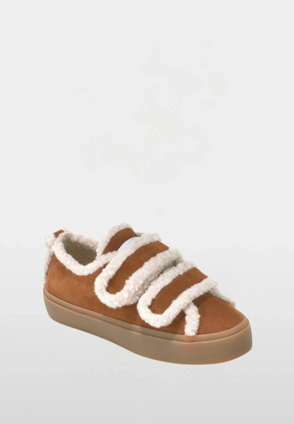SNEAKERSY SHEARLING LOW VELCRO BRĄZOWE