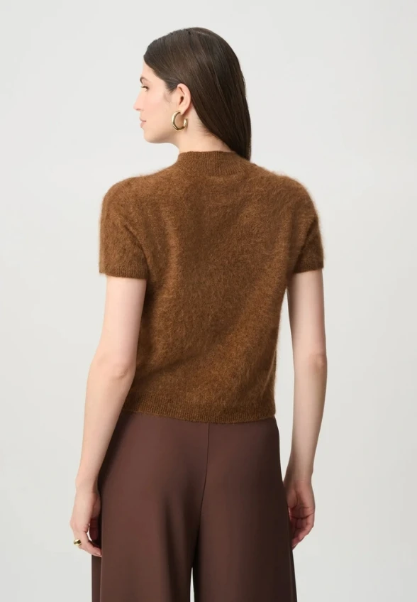 SWETER WEŁNIANY Z KRÓTKIM RĘKAWEM OCHRA