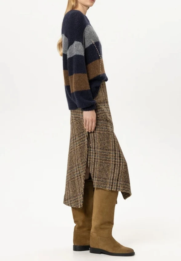 SWETER Z DOMIESZKĄ ALPAKI MULTI