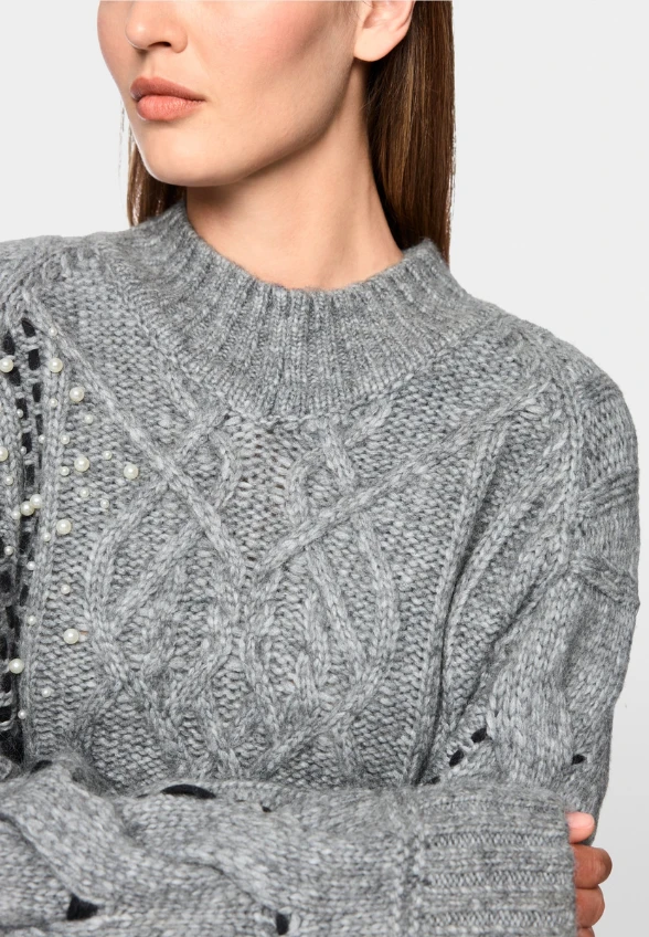 SWETER WEŁNIANY Z APLIKACJAMI SZARY