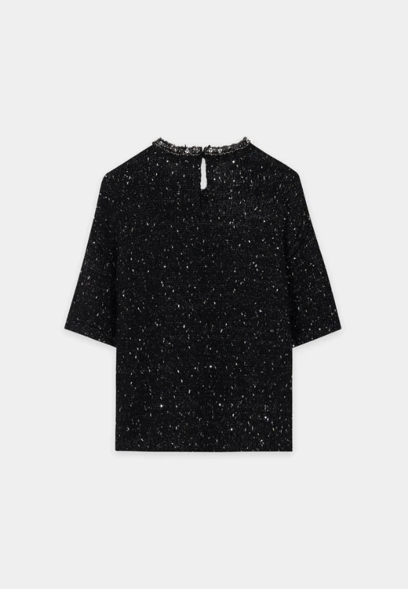 SWETER Z OZDOBNYM DEKOLTEM CZARNY
